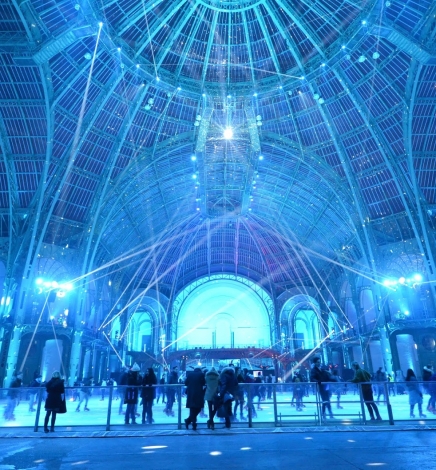 La plus grande patinoire indoor au monde est de retour au Grand Palais